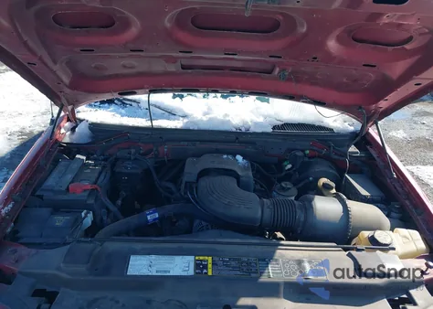 2003 Ford F-150 Xl/Xlt из США, поврежденный, VIN 1FTRF18W63NB53512